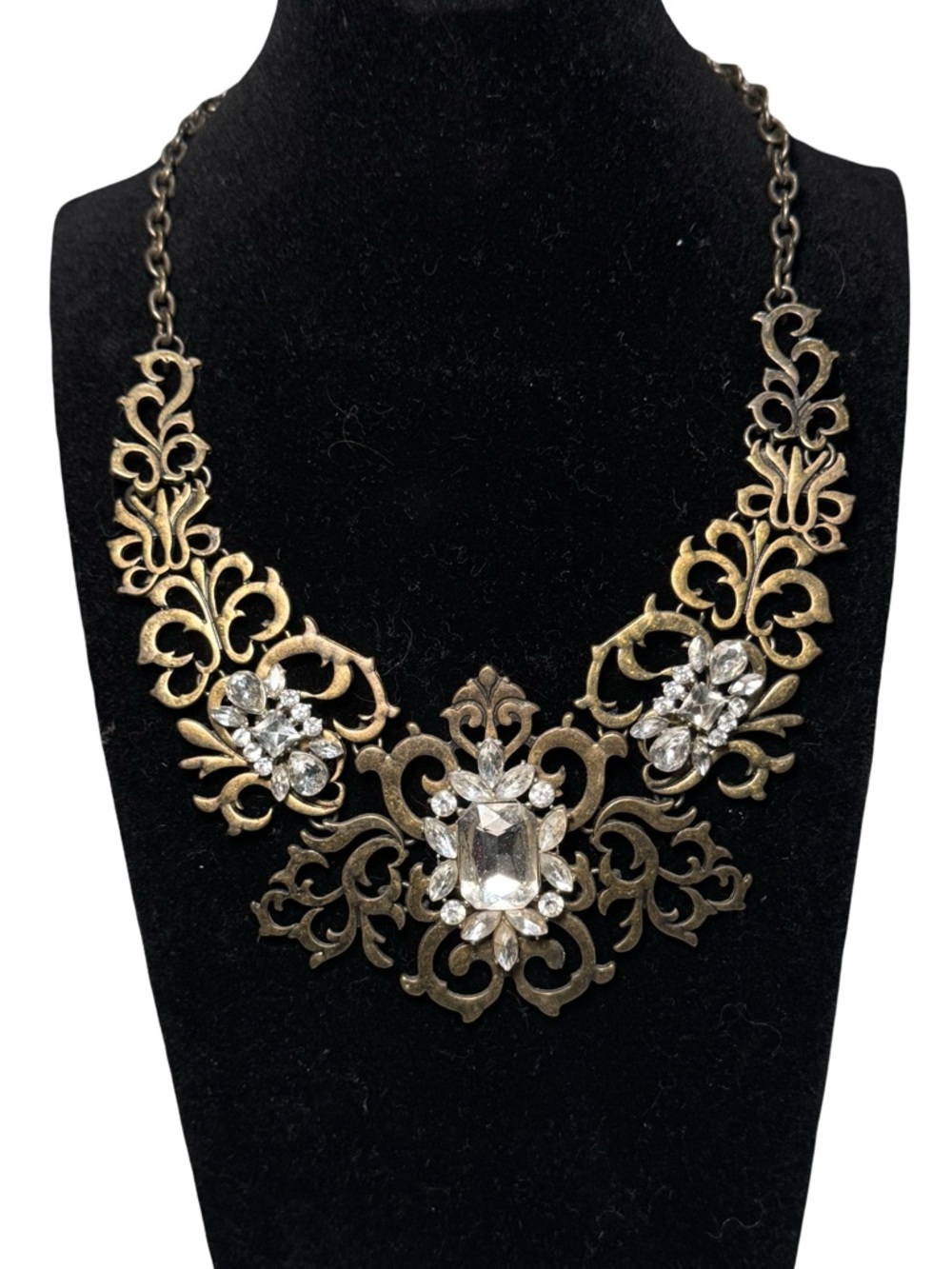 💎💛 Statement Gold Filigree Necklace with Clear Crystal Accents